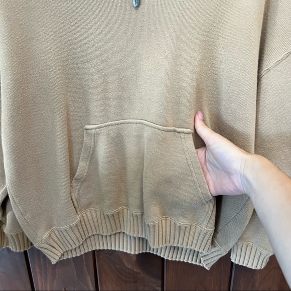 Liz Claiborne Petite Vintage Tan oversized half zip sweater - Picture 4 of 5